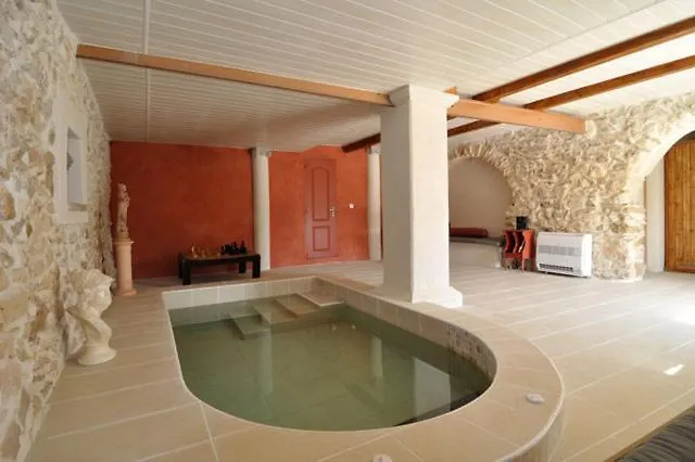 Villa Domaine Vallonguette à La Rouviere  0*, La Rouviere (Gard)