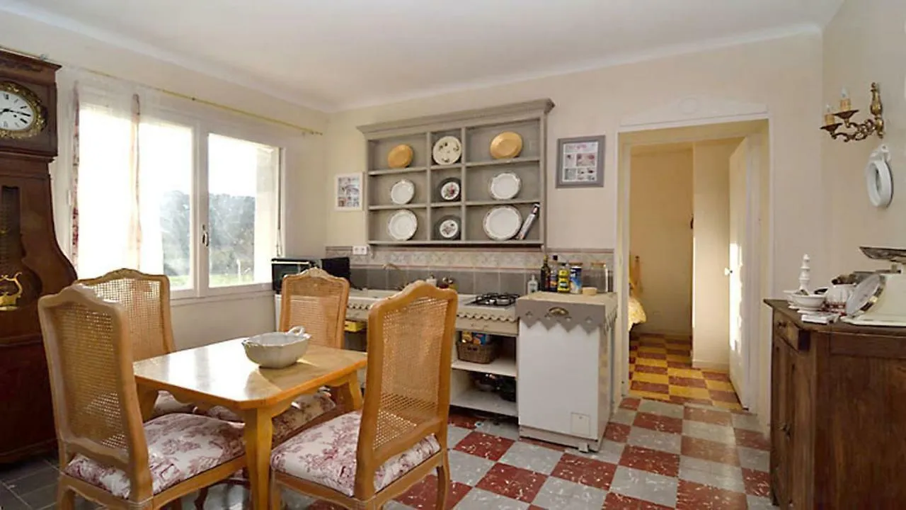Villa Domaine Vallonguette à La Rouviere  La Rouviere (Gard)
